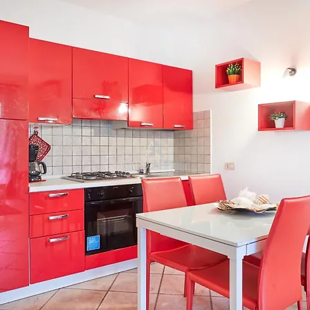 Apartment Luna - Giardino Privato E Piscina A Sirmione