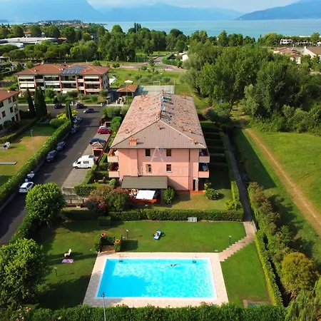 Luna - Giardino Privato E Piscina A * Sirmione